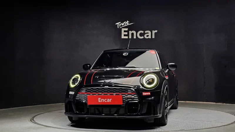 MINI Cooper Convertible