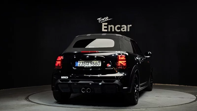 MINI Cooper Convertible