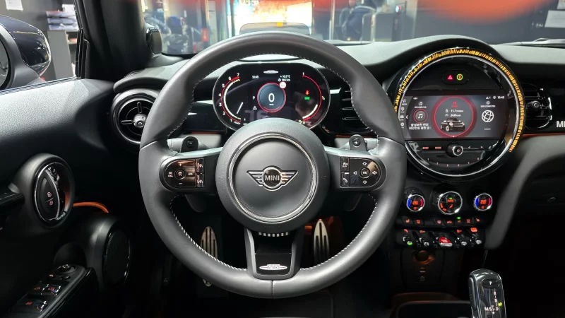 MINI Cooper Convertible