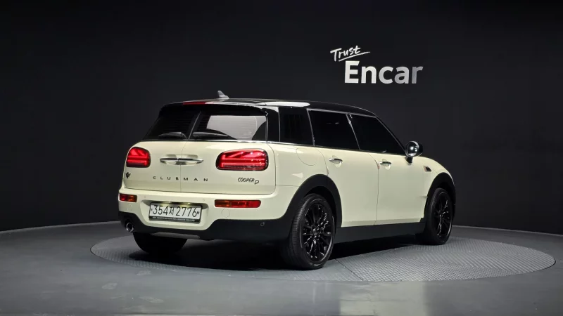MINI Clubman