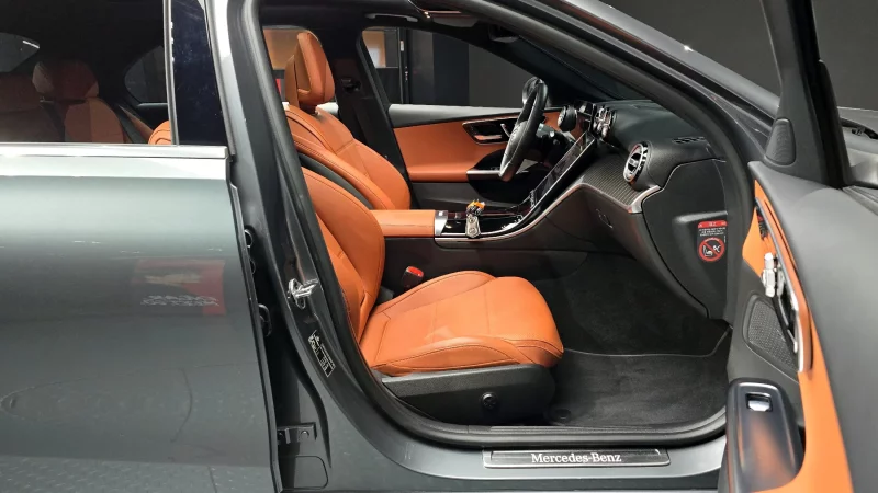 Mercedes-Benz C-Class