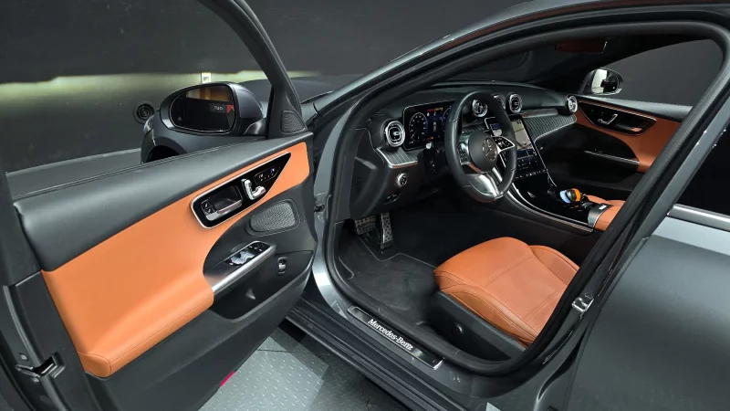 Mercedes-Benz C-Class
