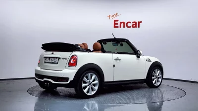 MINI Cooper Convertible