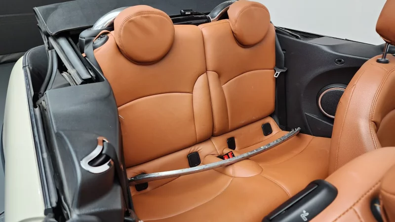 MINI Cooper Convertible