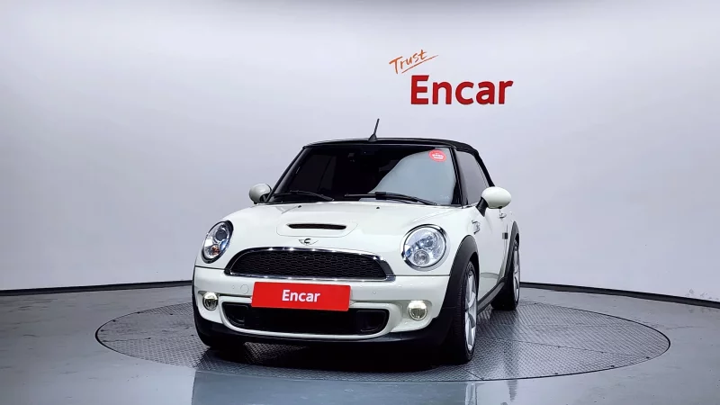 MINI Cooper Convertible