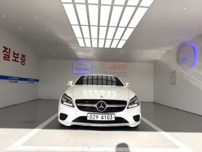 Mercedes-Benz CLS-Class