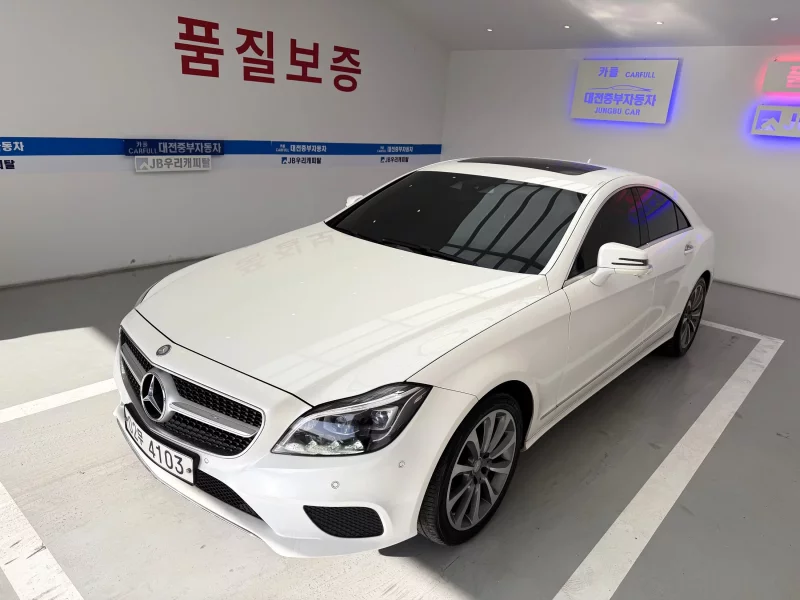 Mercedes-Benz CLS-Class