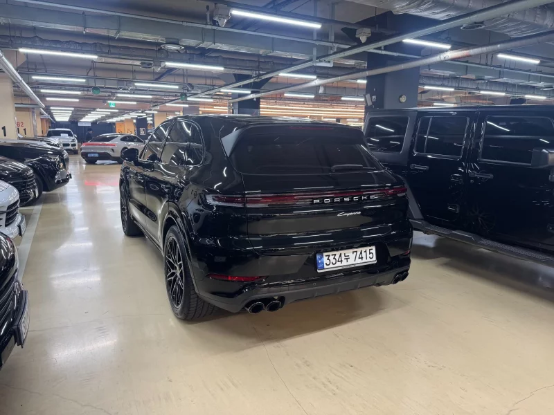 Porsche CAYENNE