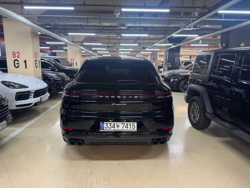 Porsche CAYENNE