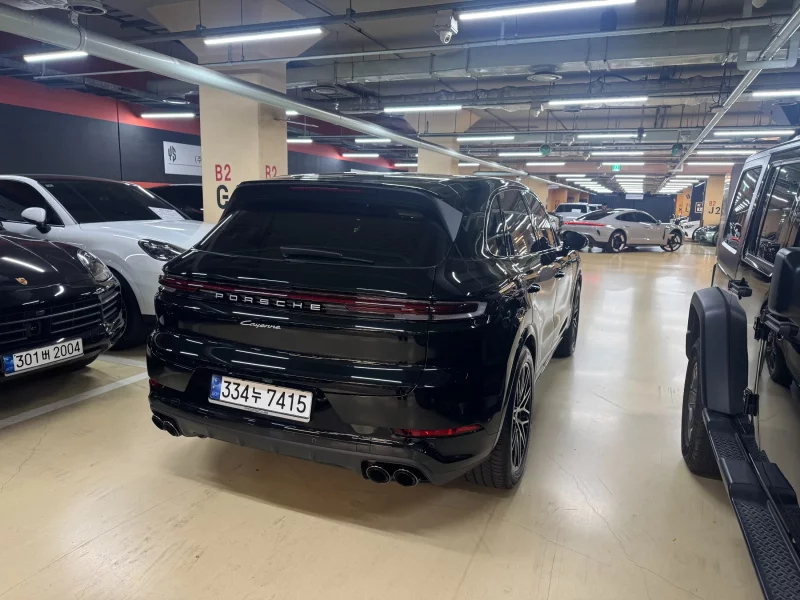 Porsche CAYENNE
