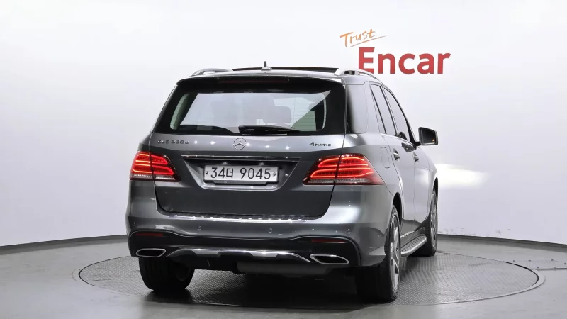 Mercedes-Benz GLE-Class