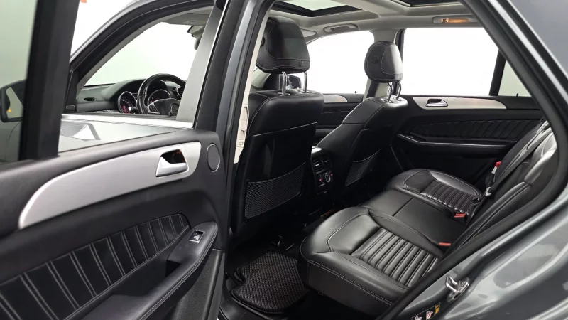 Mercedes-Benz GLE-Class