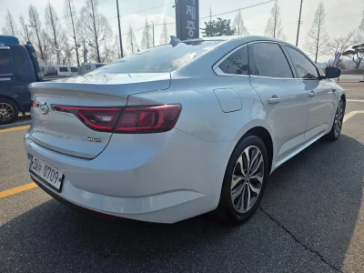 Renault Samsung SM6