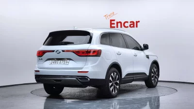 Renault QM6
