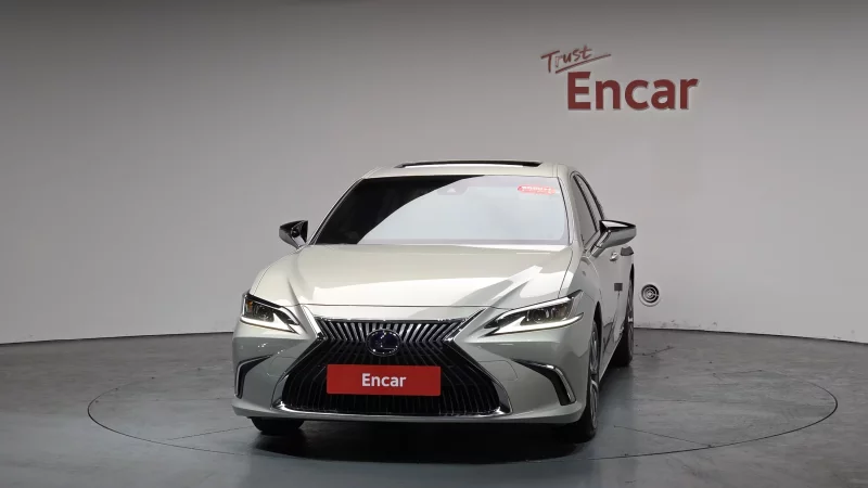 Lexus ES300h