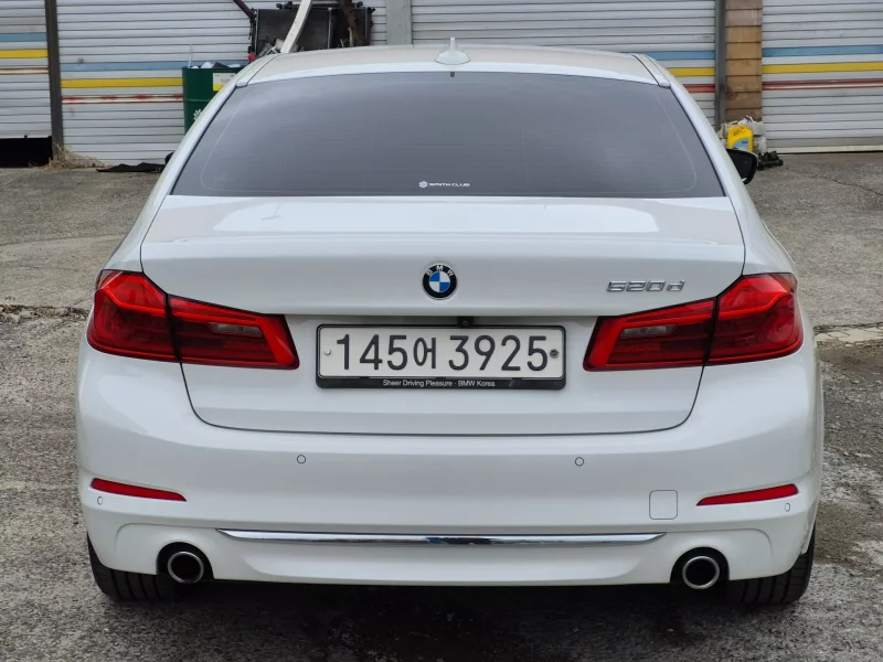 BMW 5-Series