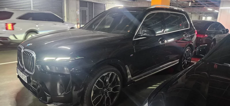 BMW X7
