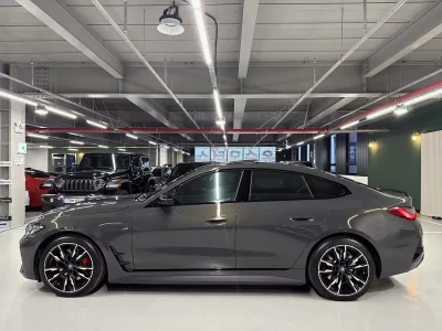 BMW i4