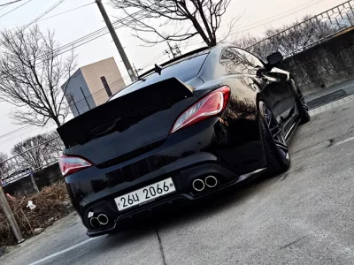 Hyundai Genesis