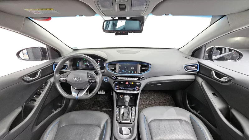 Hyundai Ioniq