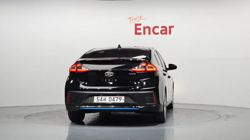 Hyundai Ioniq