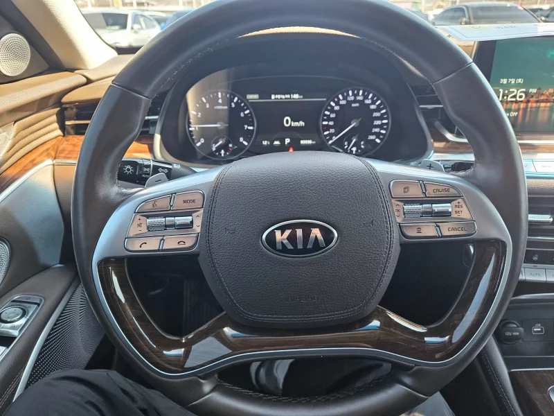 Kia K9