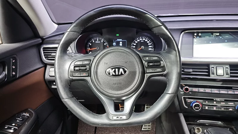 Kia K5