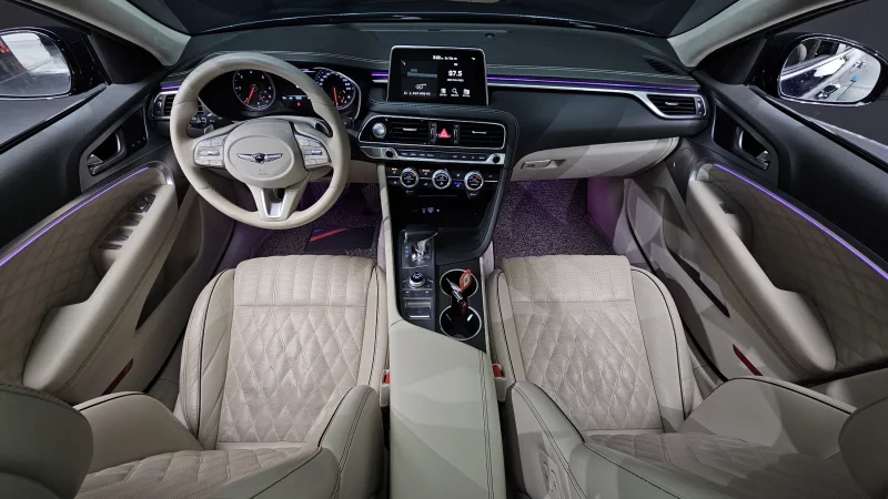 Genesis G70