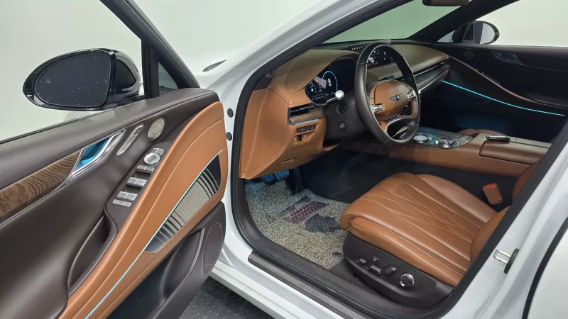 Genesis Electrified G80