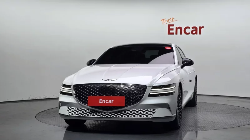 Genesis Electrified G80