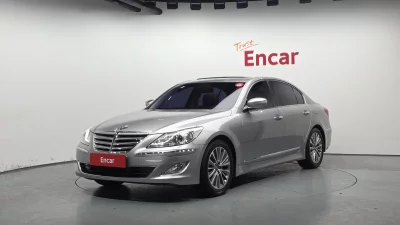Hyundai Genesis