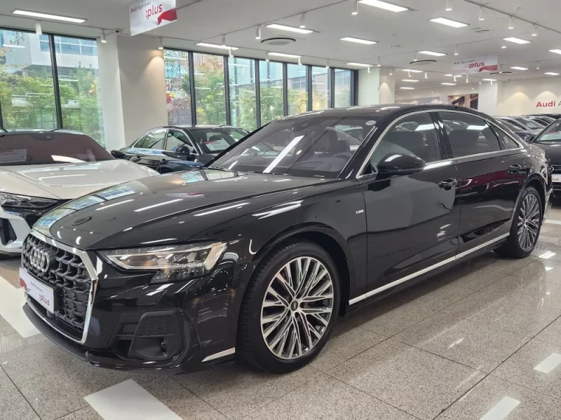 Audi A8