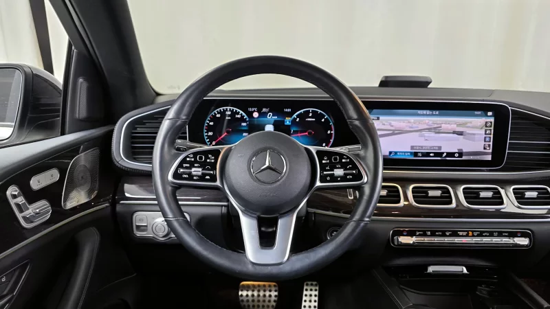 Mercedes-Benz GLE-Class