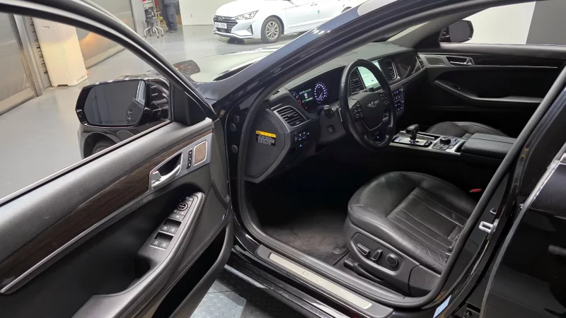 Genesis G80