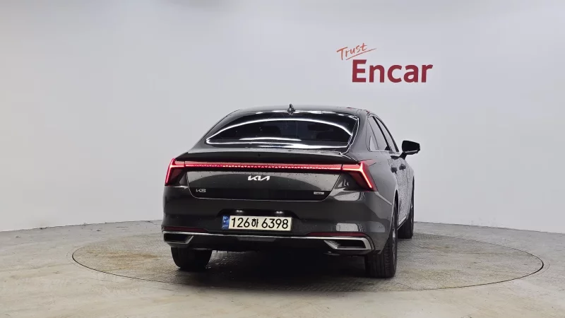 Kia K8