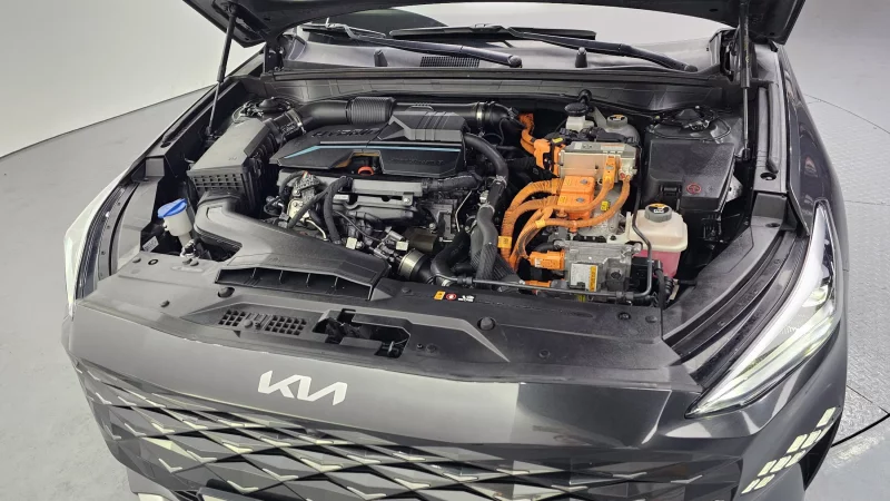 Kia K8