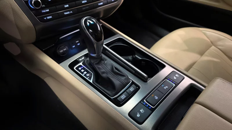 Hyundai Genesis