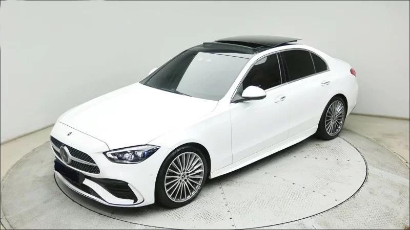 Mercedes-Benz C-Class