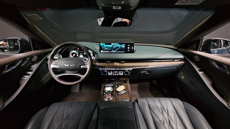 Genesis Electrified G80