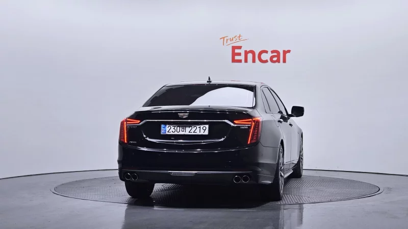 Cadillac CT6
