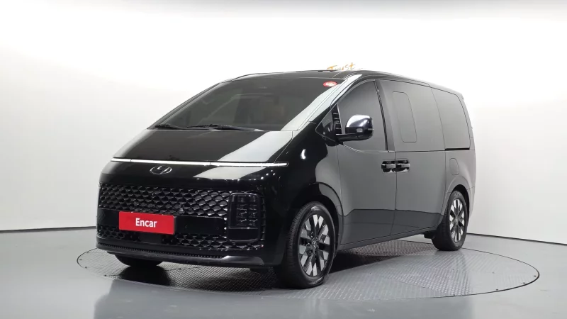 Hyundai Staria