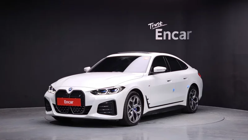BMW i4