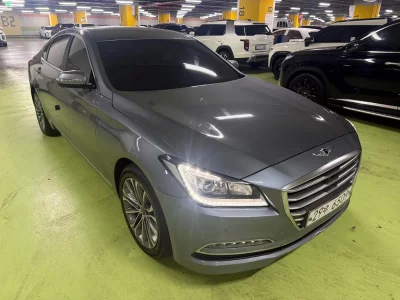 Hyundai Genesis