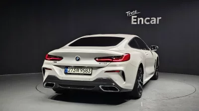 BMW 8-Series