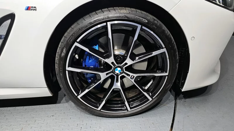 BMW 8-Series