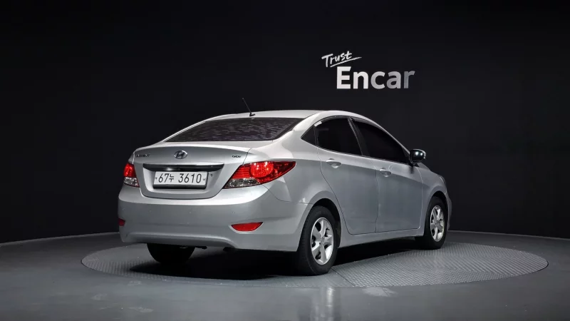 Hyundai Accent