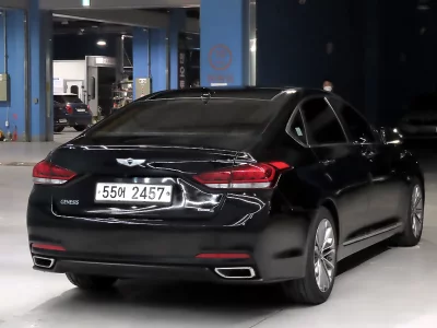 Hyundai Genesis