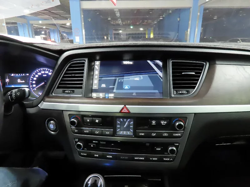 Hyundai Genesis