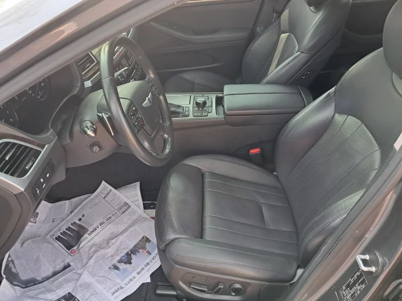 Hyundai Genesis