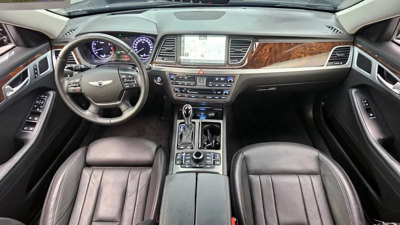 Hyundai Genesis